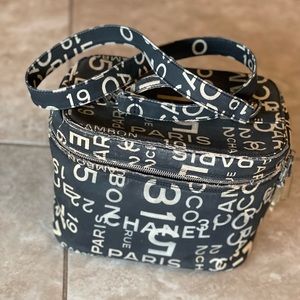 Vintage vanity Chanel bag